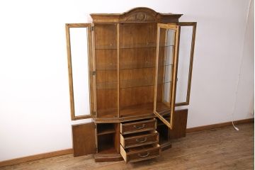 中古　美品　DREXEL HERITAGE(ドレクセルヘリテイジ)　TRYON MANOR(トライオンメナー)　格調高い佇まいが魅力の飾り棚(キャビネット、食器棚、収納棚)(定価約98万円)(R-049640)