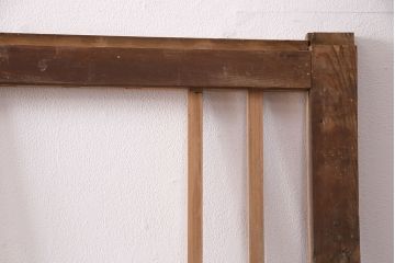 アンティーク建具　昭和初期　時を重ねた木の味わいが魅力の格子戸(玄関戸、引き戸、建具)(R-049642)