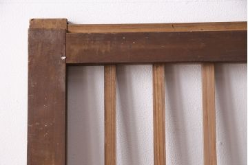 アンティーク建具　昭和初期　時を重ねた木の味わいが魅力の格子戸(玄関戸、引き戸、建具)(R-049642)