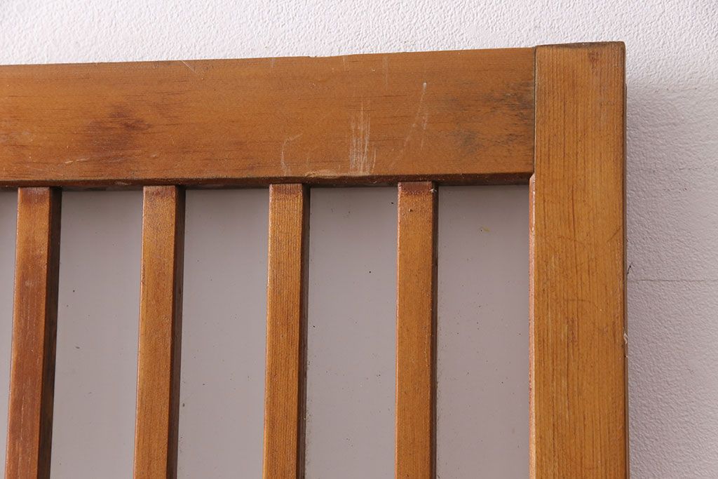 アンティーク建具　和製アンティーク　ペイント仕上げ限定　シンプルなデザインの格子戸2枚セット(建具、引き戸、玄関戸)(R-049648)