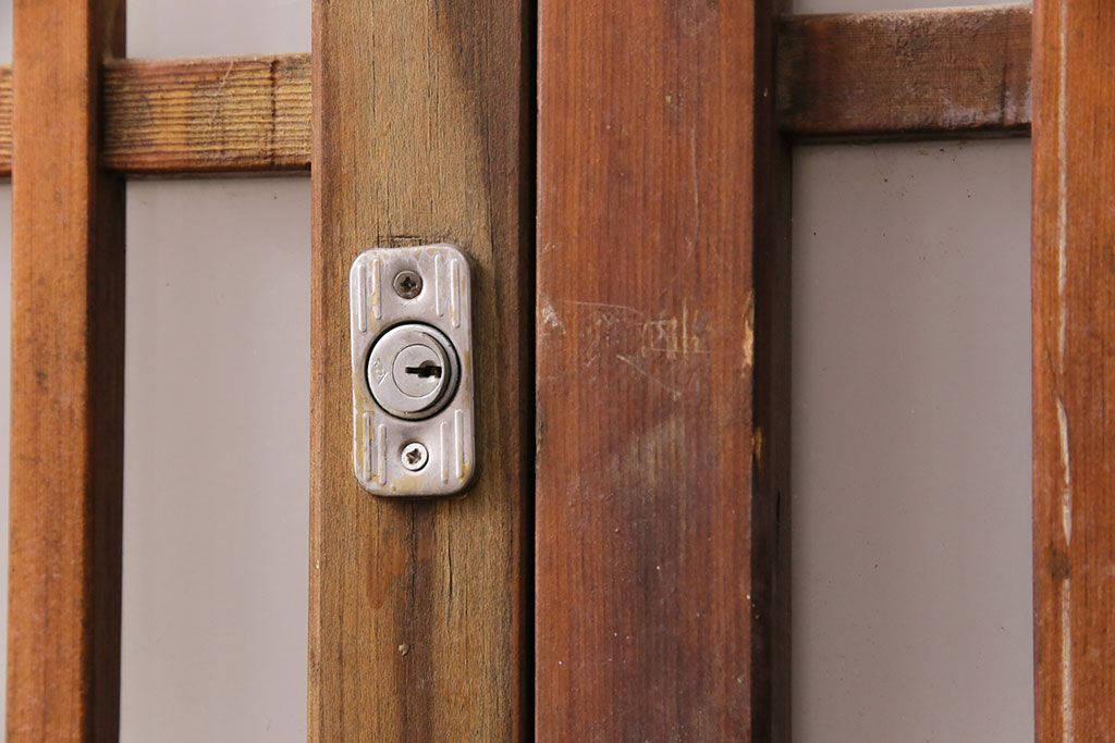 アンティーク建具　和製アンティーク　ペイント仕上げ限定　シンプルなデザインの格子戸2枚セット(建具、引き戸、玄関戸)(R-049648)