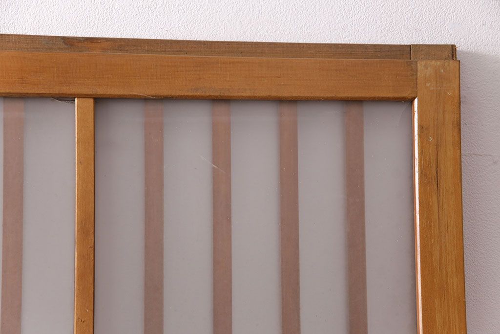 アンティーク建具　和製アンティーク　ペイント仕上げ限定　シンプルなデザインの格子戸2枚セット(建具、引き戸、玄関戸)(R-049648)