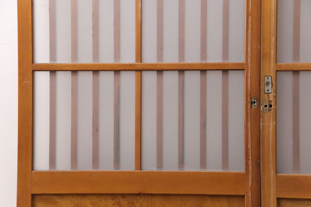 アンティーク建具　和製アンティーク　ペイント仕上げ限定　シンプルなデザインの格子戸2枚セット(建具、引き戸、玄関戸)(R-049648)