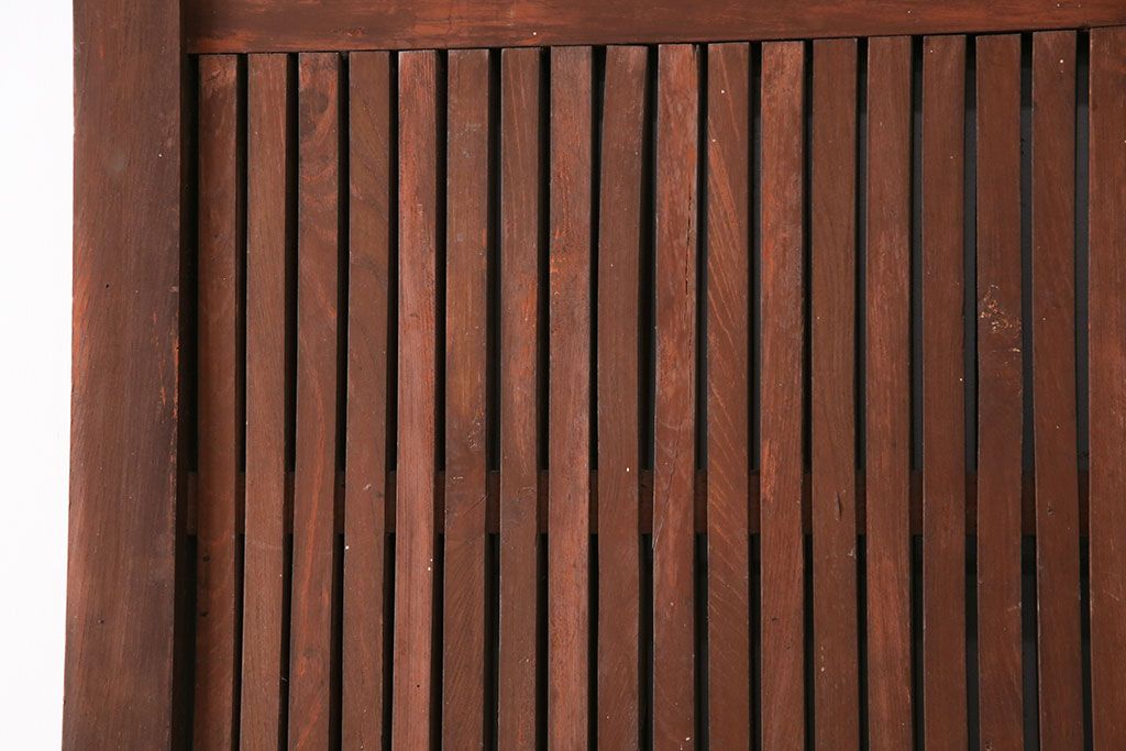 アンティーク建具　最上級品!　富山産　総欅材　立派な金具が目を引く蔵戸(玄関戸、引き戸)(R-049652)