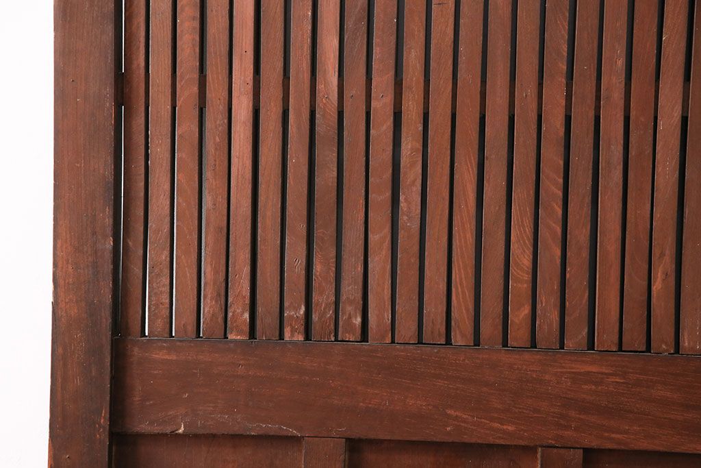 アンティーク建具　最上級品!　富山産　総欅材　立派な金具が目を引く蔵戸(玄関戸、引き戸)(R-049652)