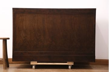 中古　北海道民芸家具　取り入れやすいサイズが嬉しい!落ち着きのある大人の空間を演出するローチェスト(引き出し、ローボード)(R-049653)