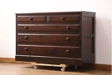 中古　北海道民芸家具　取り入れやすいサイズが嬉しい!落ち着きのある大人の空間を演出するローチェスト(引き出し、ローボード)(R-049653)