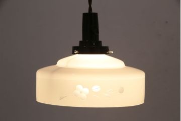 アンティーク照明　お花のモチーフがレトロな天井照明(吊り下げ照明、ペンダントライト)(R-049654)