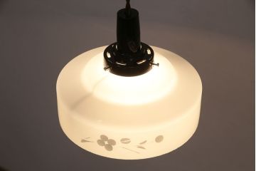 アンティーク照明　お花のモチーフがレトロな天井照明(吊り下げ照明、ペンダントライト)(R-049654)