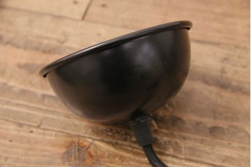 アンティーク照明　昭和レトロ　グリーンカラーが空間のアクセントになるホーロー製天井照明(ペンダントライト、吊り下げ照明、琺瑯)(R-049656)