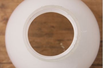 アンティーク照明　昭和初期　ブラケットの風合いとシンプルなシェードがレトロな雰囲気を醸しだすウォールランプ(壁付け照明、壁掛け照明)(R-049660)