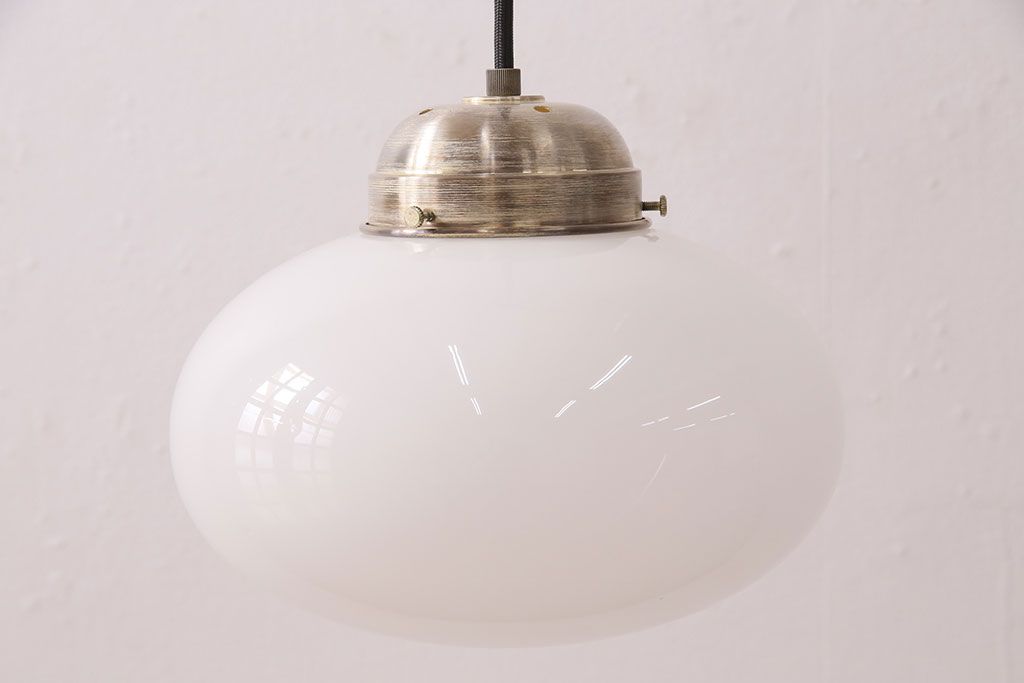 アンティーク照明　ぷっくりとしたフォルムがレトロで可愛らしい天井照明(吊り下げ照明、ペンダントライト)(R-049661)