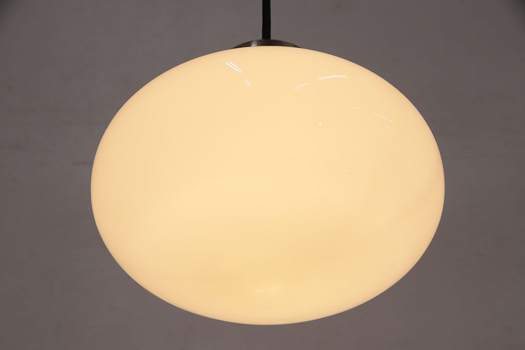 アンティーク照明　ぷっくりとしたフォルムがレトロで可愛らしい天井照明(吊り下げ照明、ペンダントライト)(R-049661)