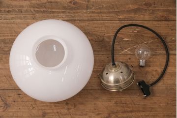 アンティーク照明　ぷっくりとしたフォルムがレトロで可愛らしい天井照明(吊り下げ照明、ペンダントライト)(R-049661)