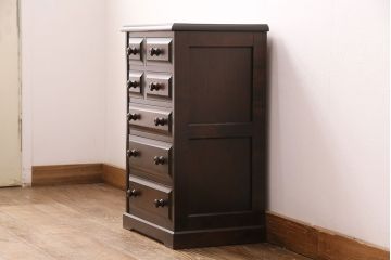 中古　美品　北海道民芸家具　コンパクトサイズが嬉しい!落ち着きある大人の空間づくりにおすすめのサイドチェスト(引き出し、小物収納)(R-049684)