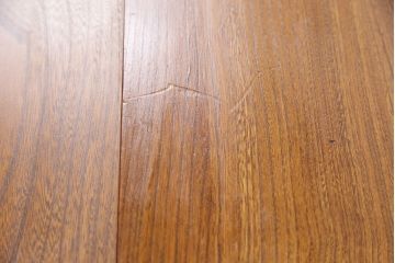 ヴィンテージ家具　美品　イギリス　ERCOL(アーコール)　ニレ材　挽き物の脚が目を引くバタフライテーブル(センターテーブル、ラウンドテーブル、ビンテージ)(R-049692)