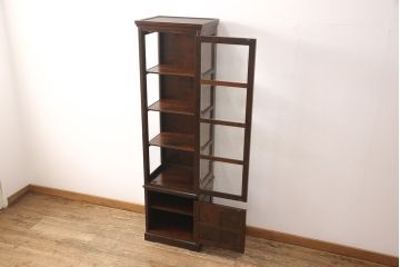 中古　北海道民芸家具 三方ガラスの収納棚(キャビネット、飾り棚)(R-049700)