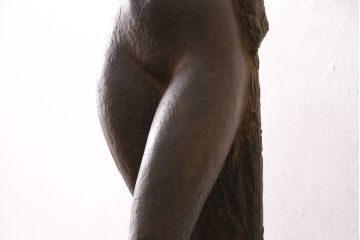 小森邦夫作「ヴエール」　裸婦像　彫刻　銅像(ブロンズ、在銘作家物)(R-049701)