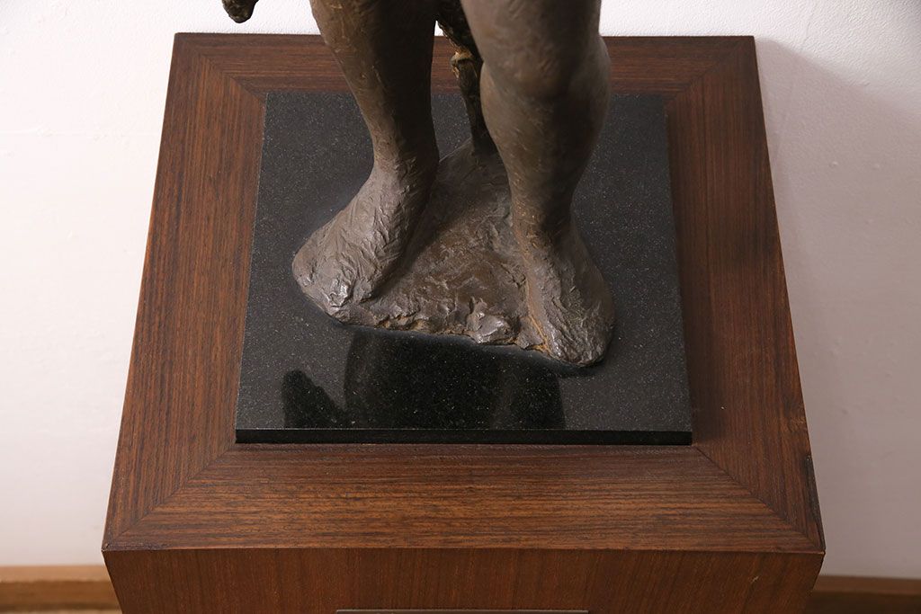 小森邦夫作「ヴエール」　裸婦像　彫刻　銅像(ブロンズ、在銘作家物)(R-049701)