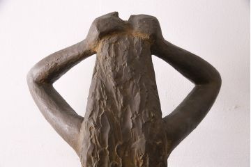 小森邦夫作「ヴエール」　裸婦像　彫刻　銅像(ブロンズ、在銘作家物)(R-049701)