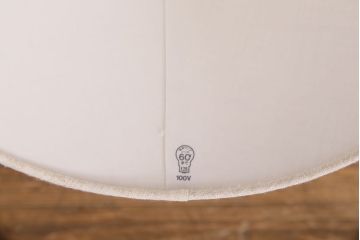 ヴィンテージ照明　北欧ビンテージ　デンマーク　シンプルでナチュラルな佇まいが魅力のデスクライト(卓上照明、スタンドライト、シェード)(R-049708)