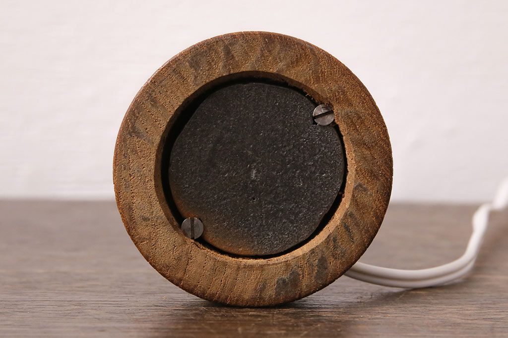 ヴィンテージ照明　北欧ビンテージ　デンマーク　シンプルでナチュラルな佇まいが魅力のデスクライト(卓上照明、スタンドライト、シェード)(R-049708)