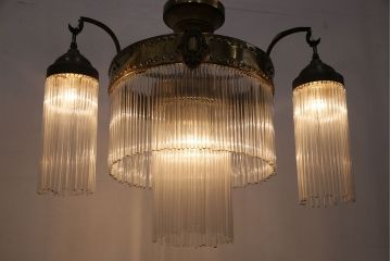 和製アンティーク　激レア品!ガラス管の煌めきが繊細な美しさを放つ、趣のあるシャンデリア(天井照明、吊り下げ照明)(R-049715)