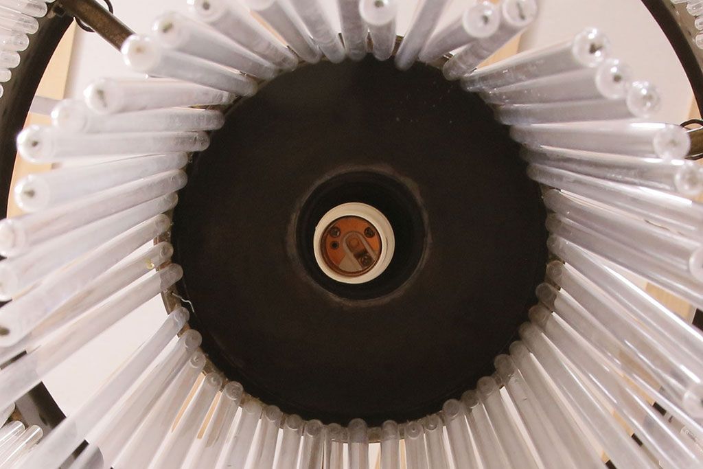 和製アンティーク　激レア品!ガラス管の煌めきが繊細な美しさを放つ、趣のあるシャンデリア(天井照明、吊り下げ照明)(R-049715)