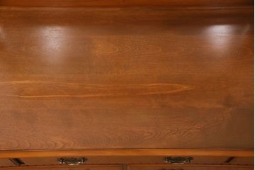 中古　横浜ダニエル(daniel)　アーリーアメリカン　A-104横長整理タンス　気品漂う洗練されたデザインが魅力的なチェスト(定価約50万円)(引き出し、サイドボード)(R-049718)