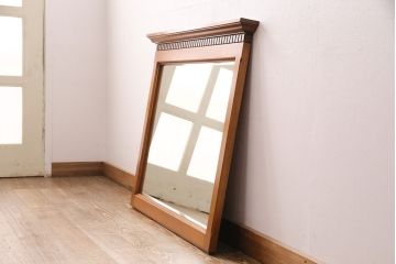 中古　横浜ダニエル(daniel)　アーリーアメリカン　A-401吊鏡　気品漂う洗練されたデザインが魅力的な壁掛けミラー(鏡)(R-049719)