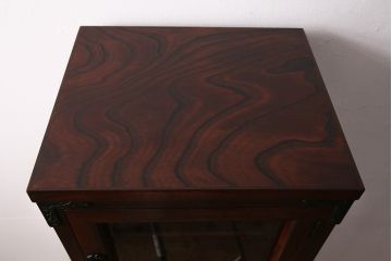 中古　美品　岩谷堂箪笥　No.114　上質な佇まいと機能性に優れた多目棚(収納棚、キャビネット)(定価約30万円)(R-049721)