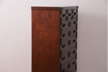 中古　展示未使用品　吉野民芸家具　ケヤキ材　杢目が目を引く、和の趣あふれる衣装箪笥(収納タンス、引き出し、チェスト)(R-049722)