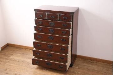 中古　展示未使用品　吉野民芸家具　ケヤキ材　杢目が目を引く、和の趣あふれる衣装箪笥(収納タンス、引き出し、チェスト)(R-049722)