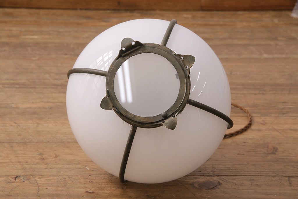 アンティーク照明　和製アンティーク　ブラケットの使い込まれた質感がおしゃれな吊り下げ照明(ペンダント照明、天井照明)(R-049728)