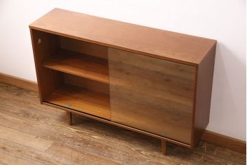ヴィンテージ家具　イギリス　チーク材　シンプルで洗練されたデザインがおしゃれなブックケース(リビングボード、キャビネット、飾り棚、ビンテージ)(R-049733)