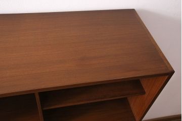 ヴィンテージ家具　イギリス　チーク材　木目の美しさとスタイリッシュなデザインが魅力のビューローキャビネット(ライティングビューロー、収納棚、戸棚、ビンテージ)(R-049734)