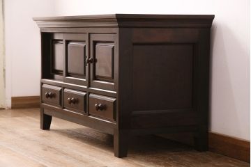 中古　美品　松本民芸家具　脚付きリメイク　和モダンな空間づくりにおすすめのローチェスト(サイドボード、引き出し、ローボード)(R-049735)