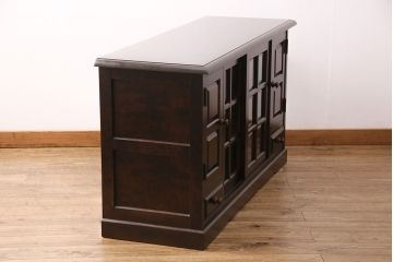 中古　美品　北海道民芸家具　HM135　クラシカルな雰囲気が魅力!落ち着きのある空間づくりにおすすめのサイドボード(キャビネット、収納棚、リビングボード)(R-049737)
