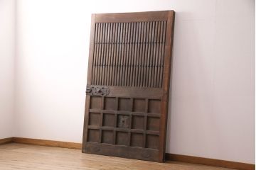 アンティーク建具　明治期　総欅材!　格子蔵戸(引き戸、玄関戸)(R-049745)