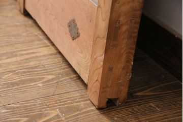 アンティーク建具　明治期　総欅材製の格子蔵戸(引き戸、玄関戸)(R-049746)