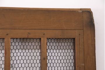 アンティーク建具　明治期　ヒノキ材　細かな格子がおしゃれな蔵戸(きつね格子、狐格子、格子入り蔵戸、引き戸、玄関戸、格子戸、マス目、升目)(R-049747)