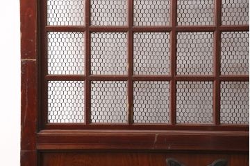 アンティーク建具　明治期　ヒノキ材　細かな格子がおしゃれな蔵戸(きつね格子、狐格子、格子入り蔵戸、引き戸、玄関戸、格子戸、マス目、升目)(R-049747)