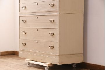 中古　国産　並厚　松・竹・梅のデザインが施された繊細で上品な引手が魅力の総桐箪笥(和タンス、衣装箪笥、引き出し、チェスト、桐たんす)(定価約70万円)(R-049756)