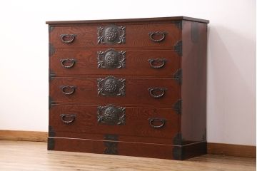 中古　美品　天板リメイク・ヒノキ材　躍動感ある木目が目を引く仙台箪笥(収納タンス、衣装箪笥和タンス、引き出し)(R-049780)