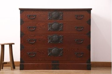中古　美品　天板リメイク・ヒノキ材　躍動感ある木目が目を引く仙台箪笥(収納タンス、衣装箪笥和タンス、引き出し)(R-049780)