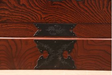 中古　美品　天板リメイク・ヒノキ材　躍動感ある木目が目を引く仙台箪笥(収納タンス、衣装箪笥和タンス、引き出し)(R-049780)