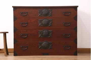 中古　美品　天板リメイク・ヒノキ材　躍動感ある木目が目を引く仙台箪笥(収納タンス、衣装箪笥和タンス、引き出し)(R-049780)