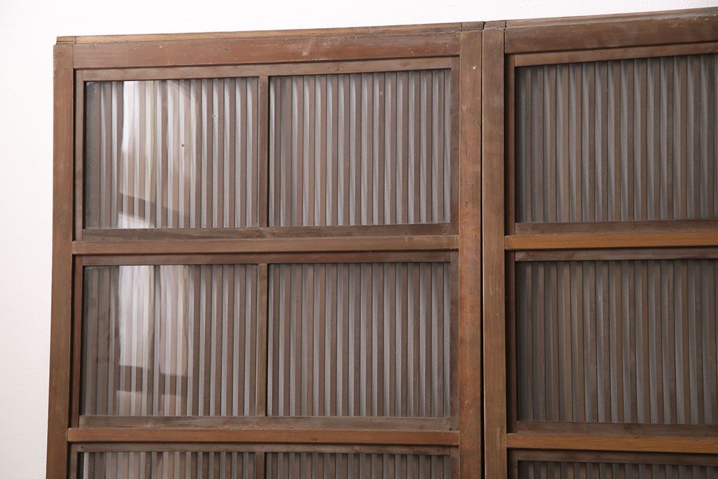 アンティーク建具　腰板ケヤキ材　ガラス入り格子戸4枚セット(引き戸、ガラス戸、建具)(R-049783)