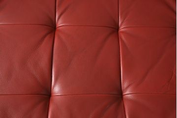 中古　IDC大塚家具　本革L/S　コンフォート　レッドカラーが目を引くソファセット(定価約58万円)(3人掛け、4人掛け)(R-049790)