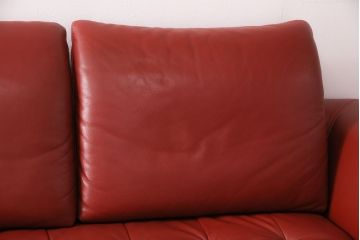 中古　IDC大塚家具　本革L/S　コンフォート　レッドカラーが目を引くソファセット(定価約58万円)(3人掛け、4人掛け)(R-049790)